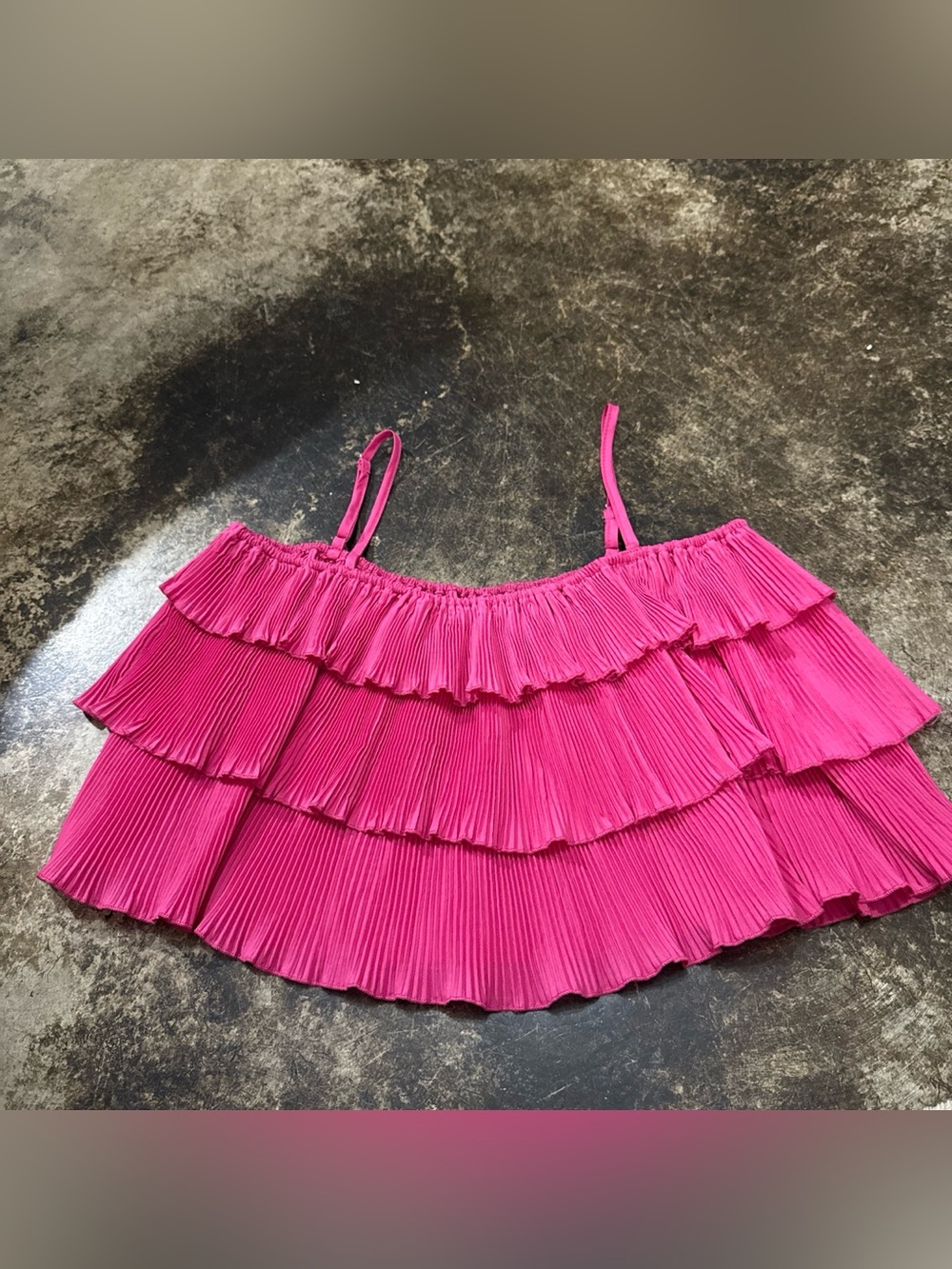SHEIN Fuchsia Tiered Pleated Ruffle Cropped Cami